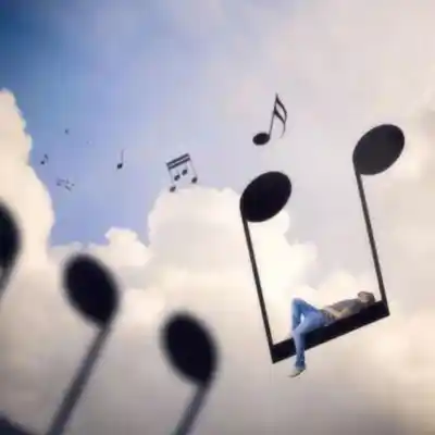 دانلود آهنگ  امشب به قلبم شبیخون زدی از پیام صالحی اینستا