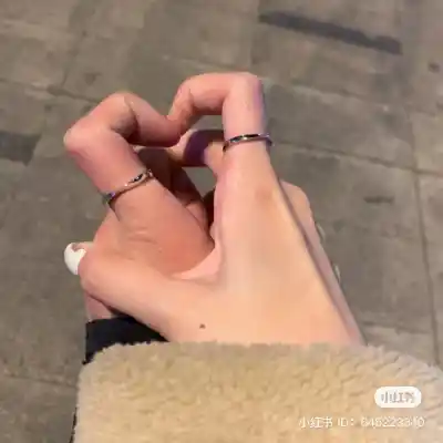دانلود آهنگ  من خوشم امشب هر کسی خوب و بدش به من چه